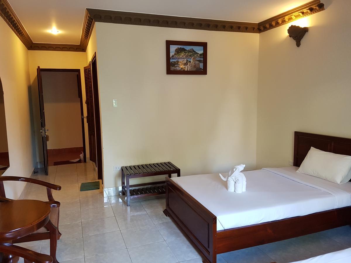 Vinh Suong Seaside Hotel And Resort Phan Thiết Buitenkant foto