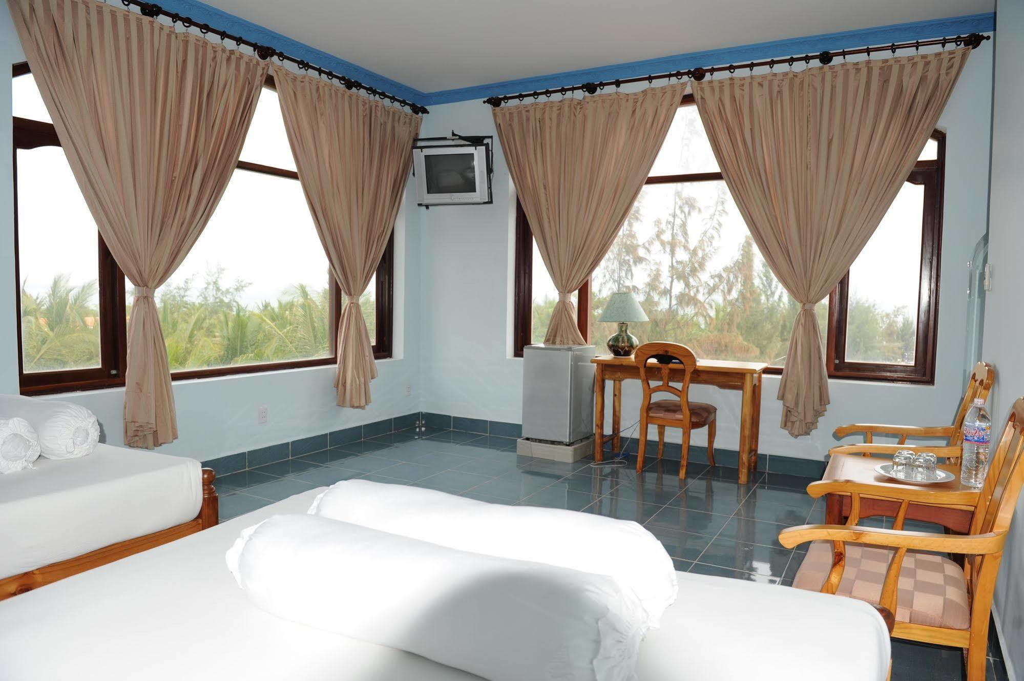 Vinh Suong Seaside Hotel And Resort Phan Thiết Buitenkant foto