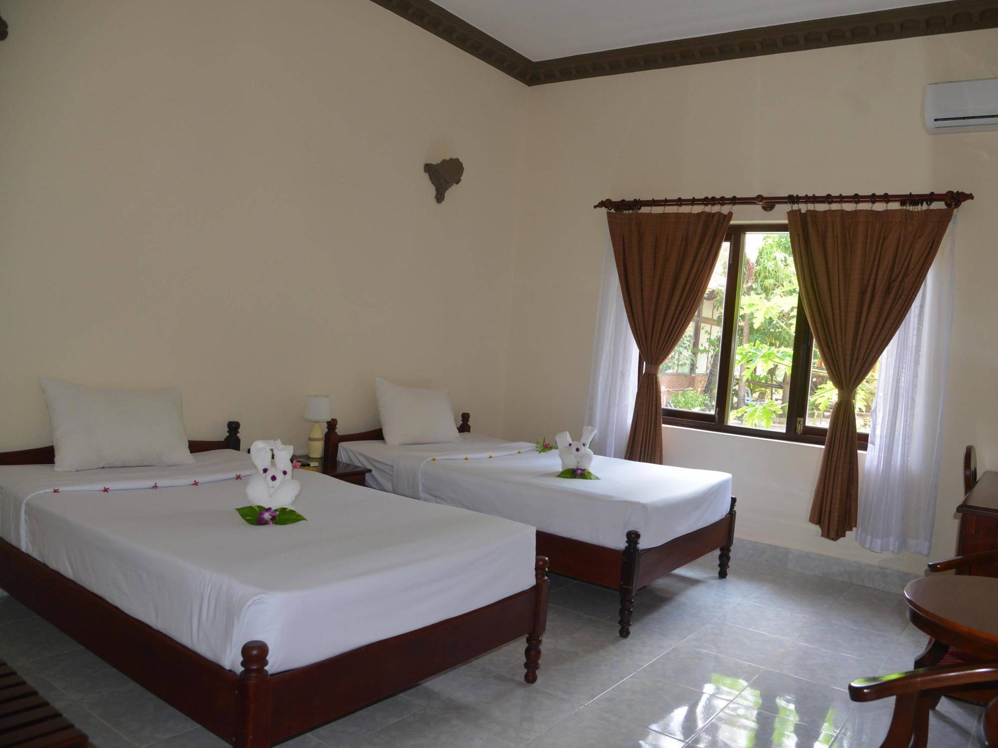 Vinh Suong Seaside Hotel And Resort Phan Thiết Buitenkant foto